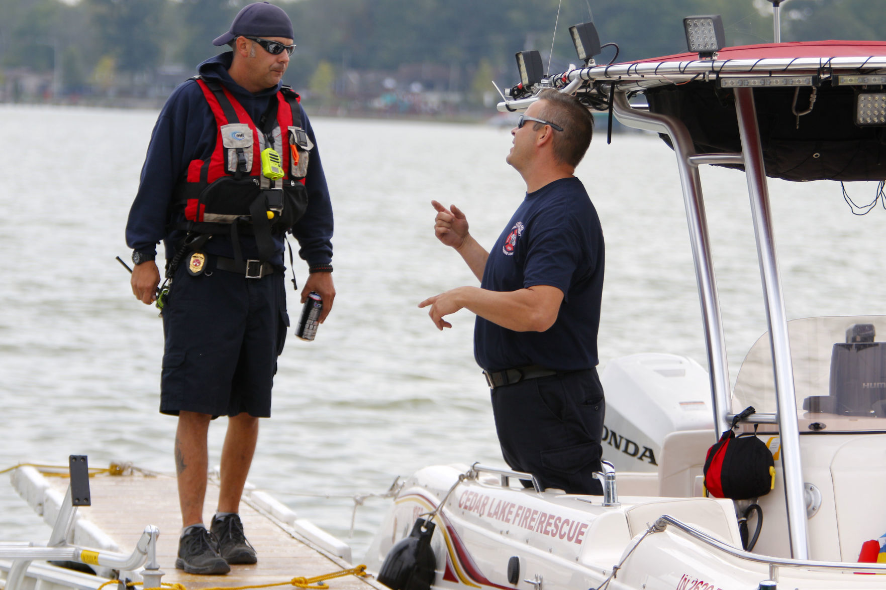 Gallery: Dive crews train on Cedar Lake